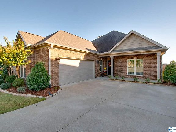 2nd image of 5014 Valley Cove Dr