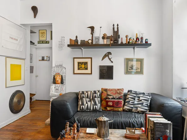 157 West 123rd Street image 3 of 11