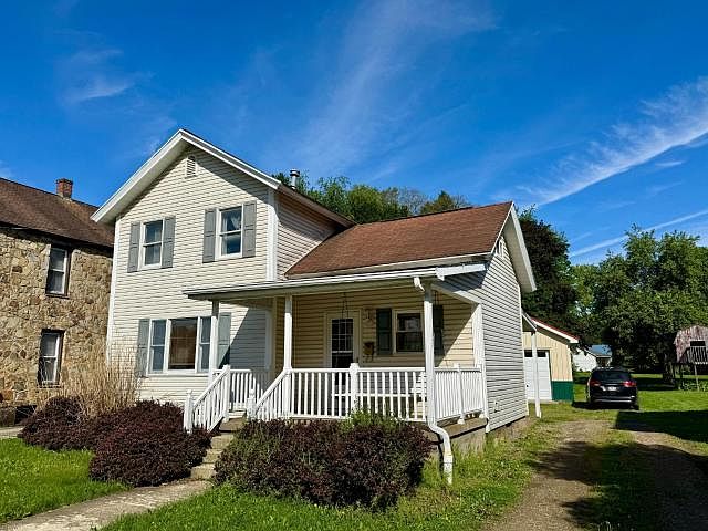 1st image of 15 N State St #1
