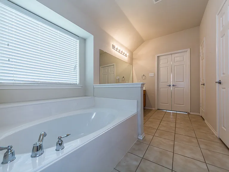 9924 Wild Ginger Dr — Photo 9