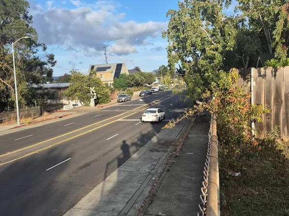 1039 Georgia St, Vallejo, CA 94590