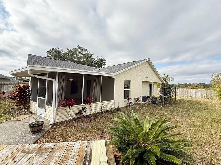 132 Robbins Rest Cir — Photo 12