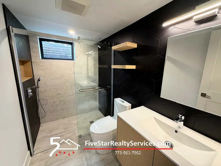 808 W Milburn Ave — Photo 11