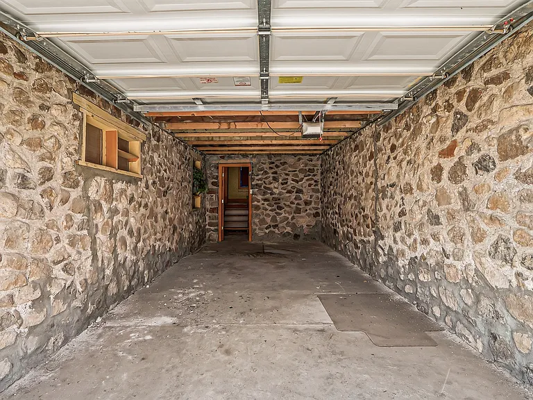 1406 Wyoming Ave #1 — Photo 30