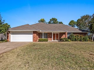 7209 E 67th St, Tulsa, OK 74133