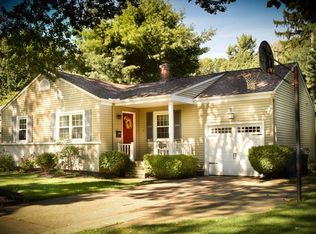 29110 Westwood Rd, Bay Village, OH 44140