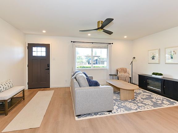 2nd image of 1600 Carol Drive