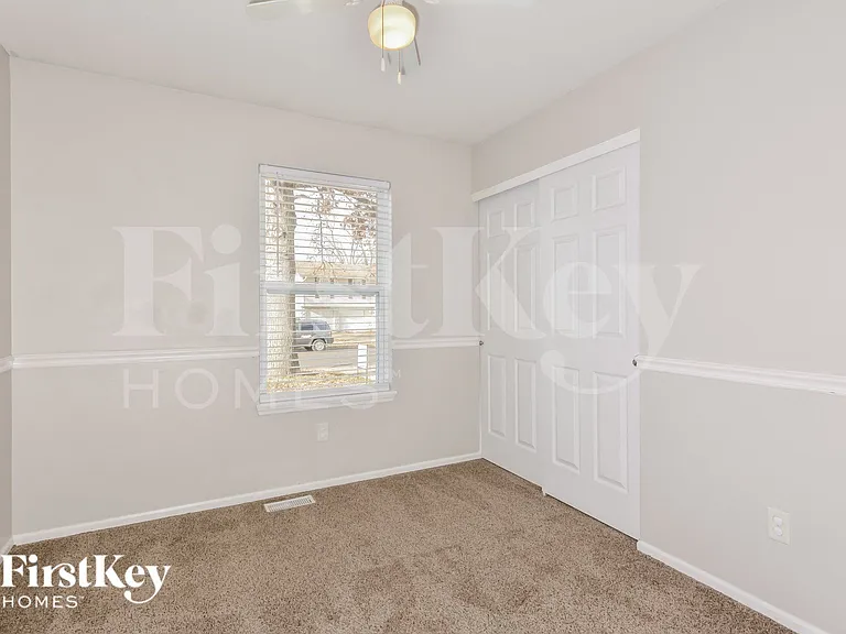 1400 Navaho Trl — Photo 12