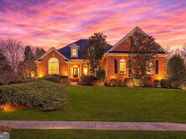 2565 Scarlet Oak Ln, Braselton, GA 30517