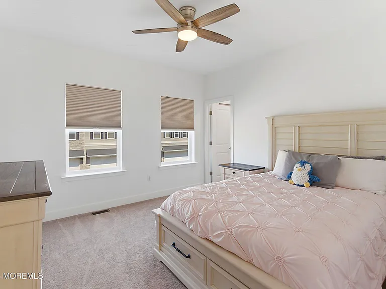 1402 Journey Ave — Photo 32