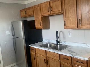 1418 SE Branner St #1418, Topeka, KS 66607