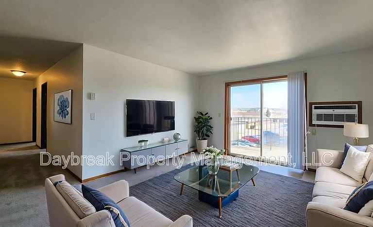 1210 34th Ave S #308 — Photo 1