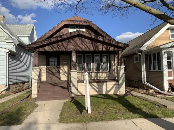 2152 South 76th STREET, West Allis, WI 53219