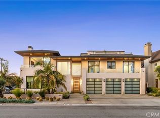 660 Kings Rd, Newport Beach, CA 92663