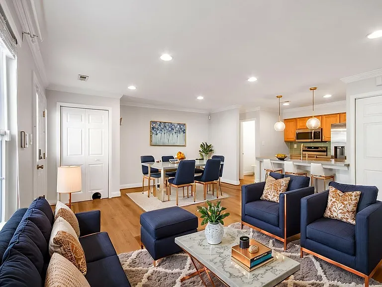 14318 S Shore Ct — Photo 39
