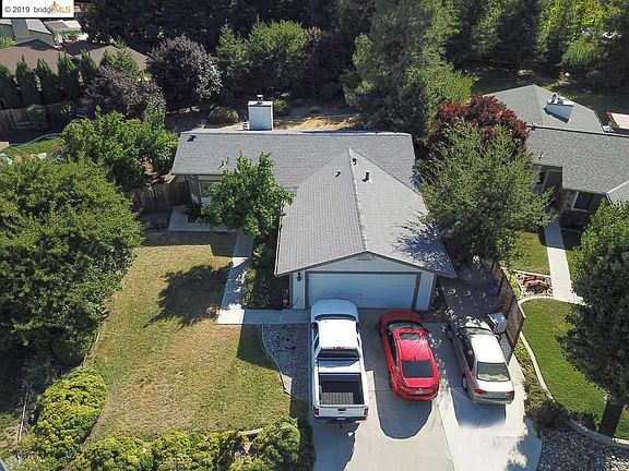 5th image of 1244 Woodside Dr