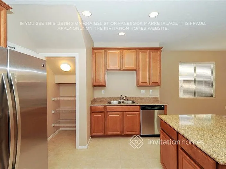 687 Calamus Palm Pl — Photo 4