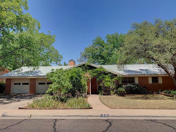 2nd image of 1516 Sandalwood Ln