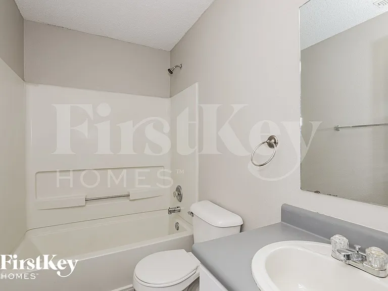 11 Atherton Ct — Photo 14
