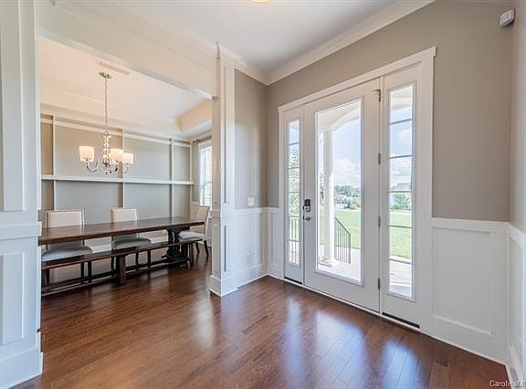2nd image of 116 Rockridge Point Dr