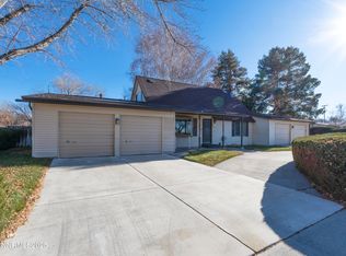 10 Julie Ct, Winnemucca, NV 89445