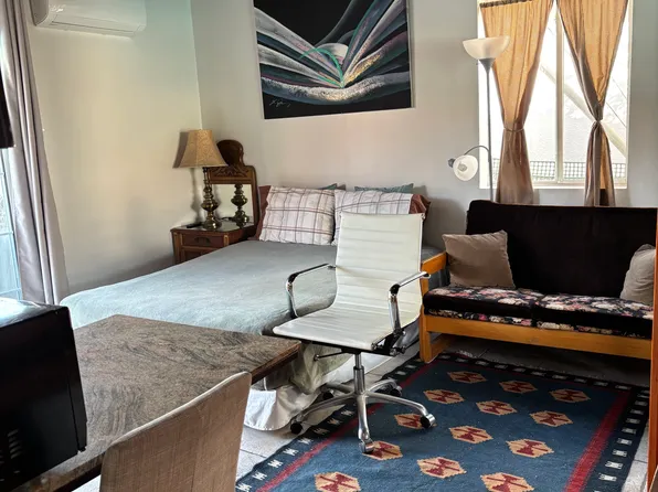 (undisclosed Address), Glendale, CA 91202