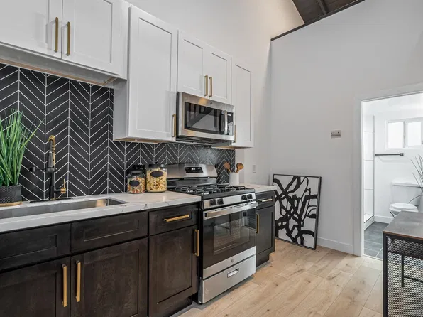 5463 San Onofre Ter Unit A, San Diego, CA 92114
