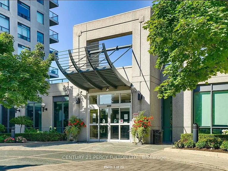 28 Harrison Garden Blvd #709 — Photo 3