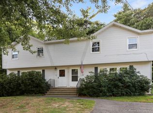 4 Middle Rd, Plaistow, NH 03865