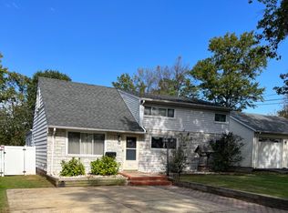 409 Douglas Ave, Avenel, NJ 07001