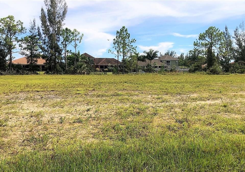 1st image of 2218 NE 35th Ln