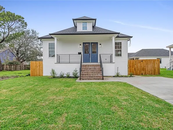 2257 Athis St, New Orleans, LA 70122