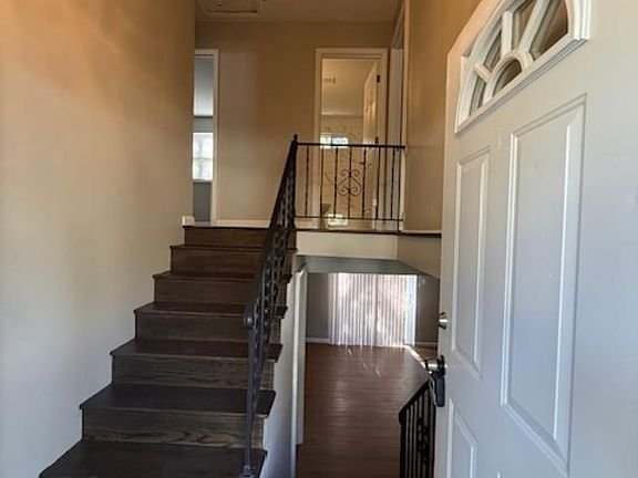 Entry Foyer