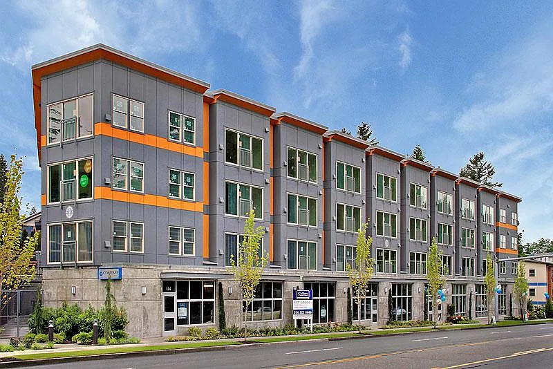 Compass Apartments — Photo 3