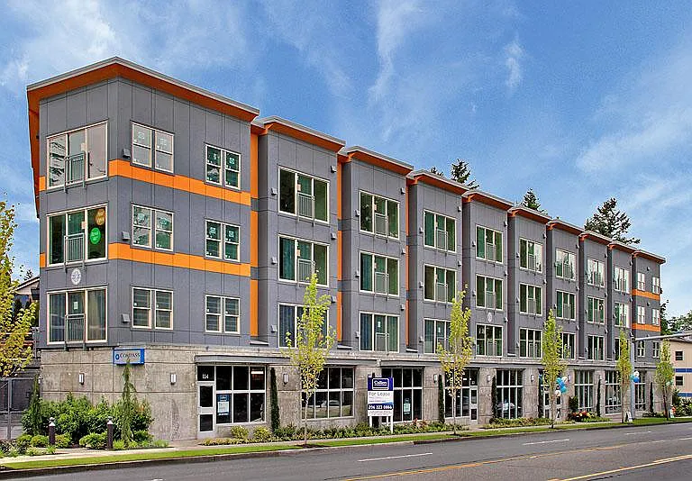 Compass Apartments — Photo 3
