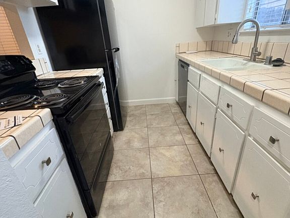 2nd image of 4359 W Avalon Ave