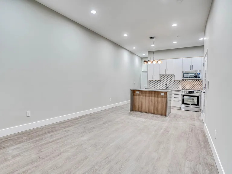3427 Hickory Ave #A — Photo 2