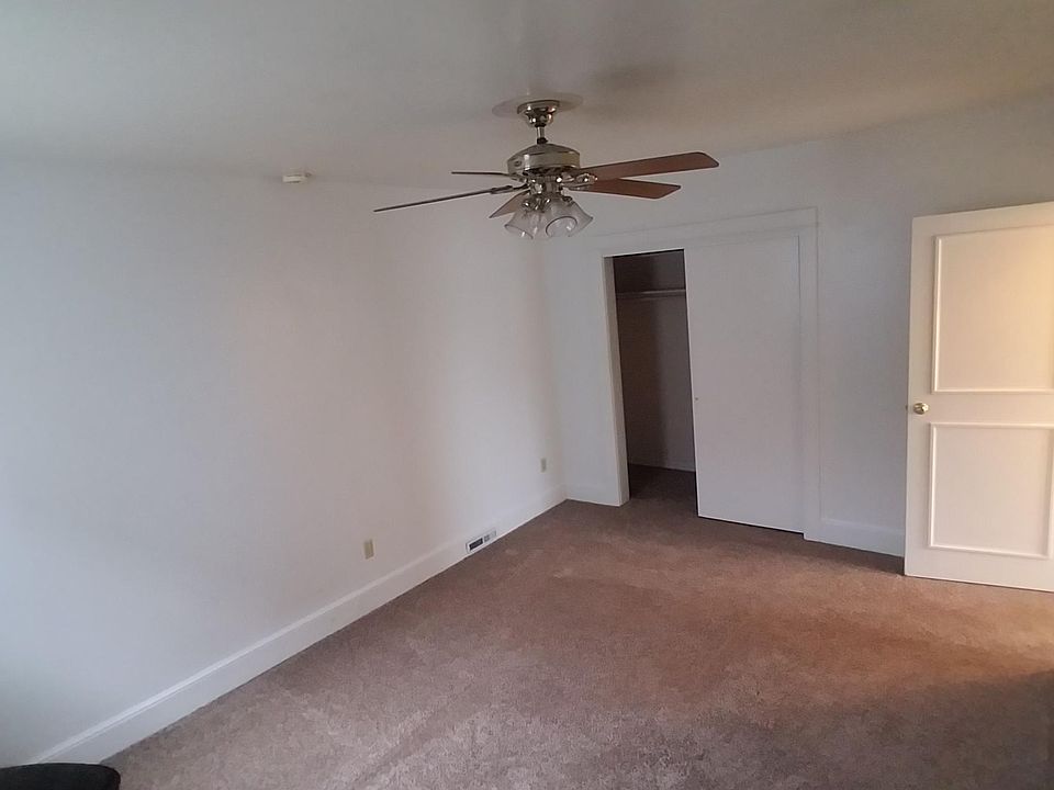 1st image of 535 Franklin St APT 4