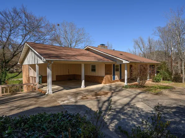 101 N Highland Dr, Columbiana, AL 35051