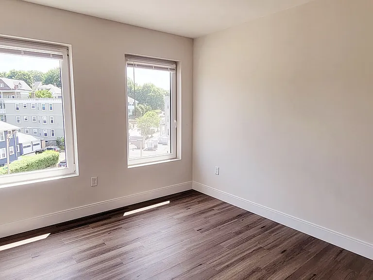 317 Belgrade Ave #201 — Photo 8
