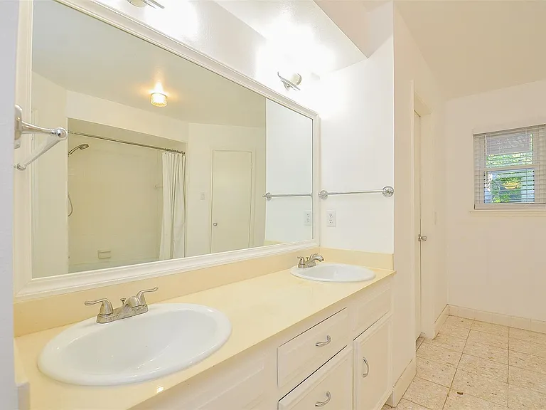 710 S Fry Rd — Photo 48