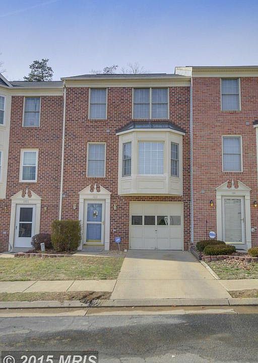 1st image of 103 Holly Knoll Ct