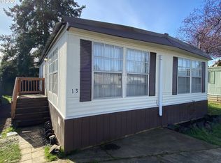 87911 Territorial Rd SPC 13, Veneta, OR 97487