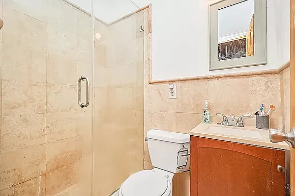 Rented by Aryeh Realty | media 3