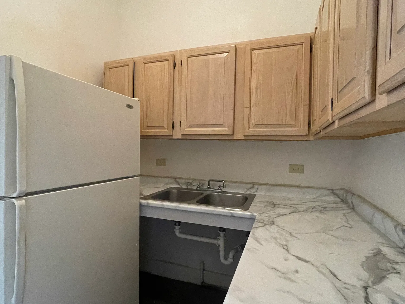 536 North Ave — Photo 4