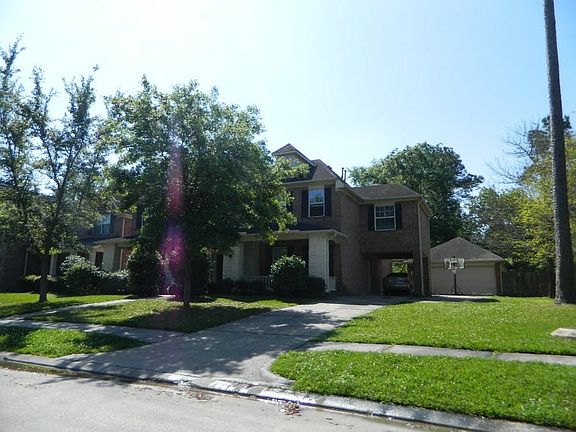 2nd image of 18022 Crescent Royale Way