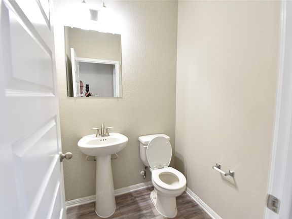 5th image of 12008 Corsicana Trl #22