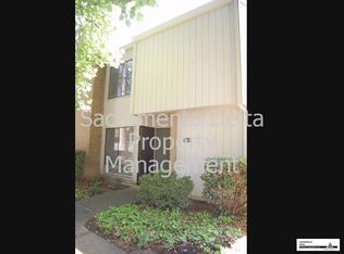 402 Elmhurst Cir, Sacramento, CA 95825