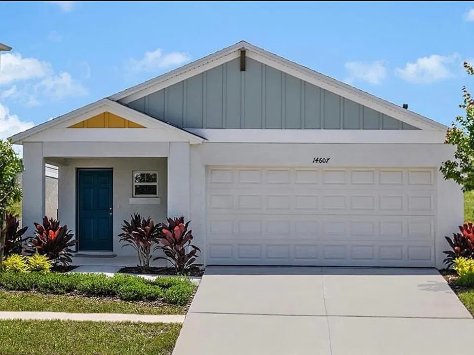 5401 Maddie Dr