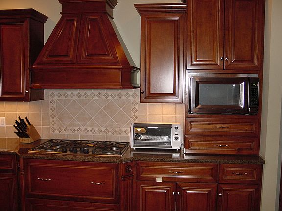 5th image of 407 Shadow Creek Ct